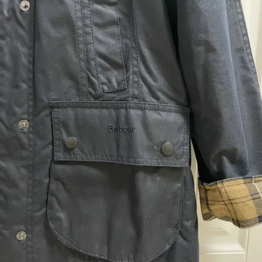 바버(barbour) 여성 왁스자켓 네이비