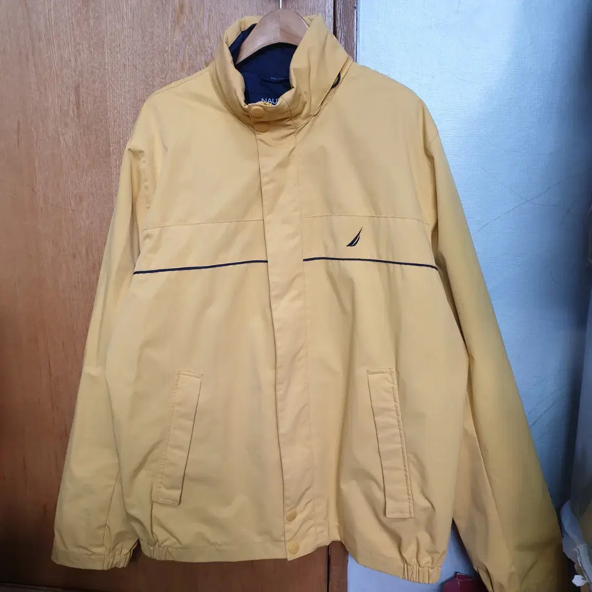 nauticajumperm windbreakerjumper100 jumper100 yellowjumper windbreaker 