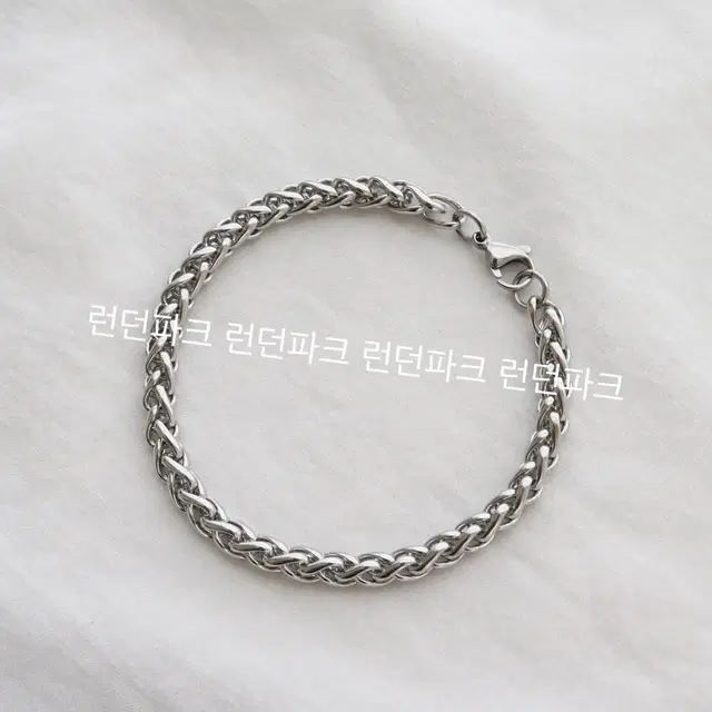 써지컬스틸 꼬임 체인팔찌 4mm / 6mm