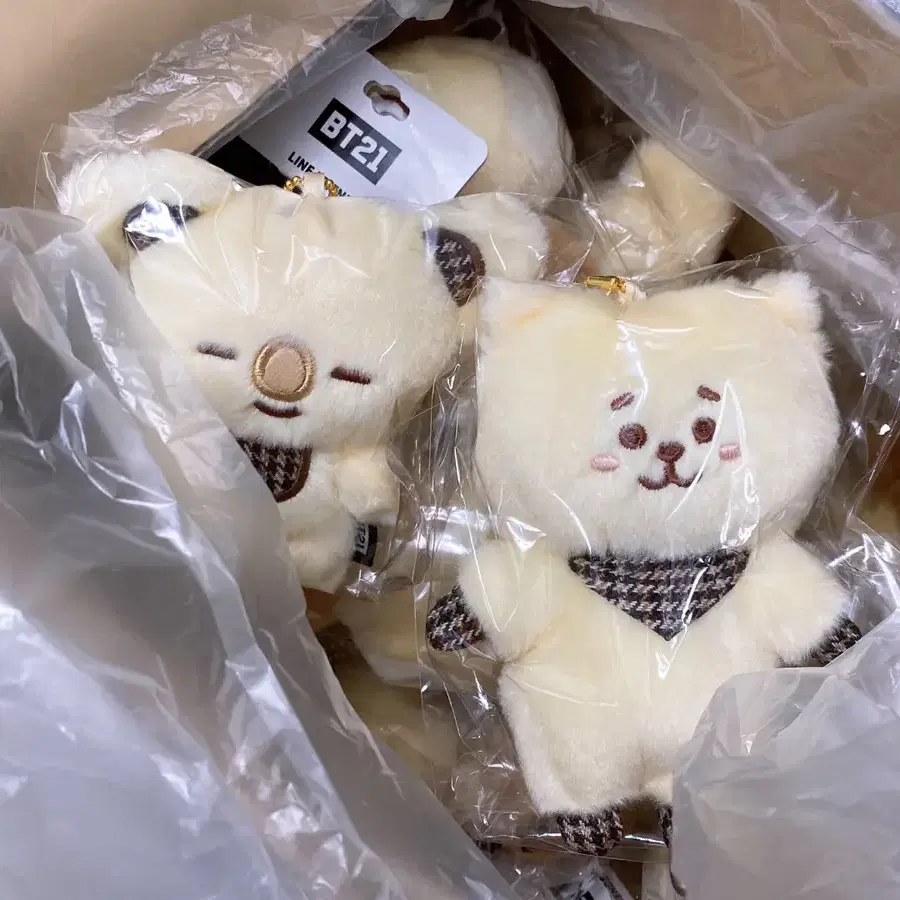 BT21 일본한정 글렌체크 마스코트 키링