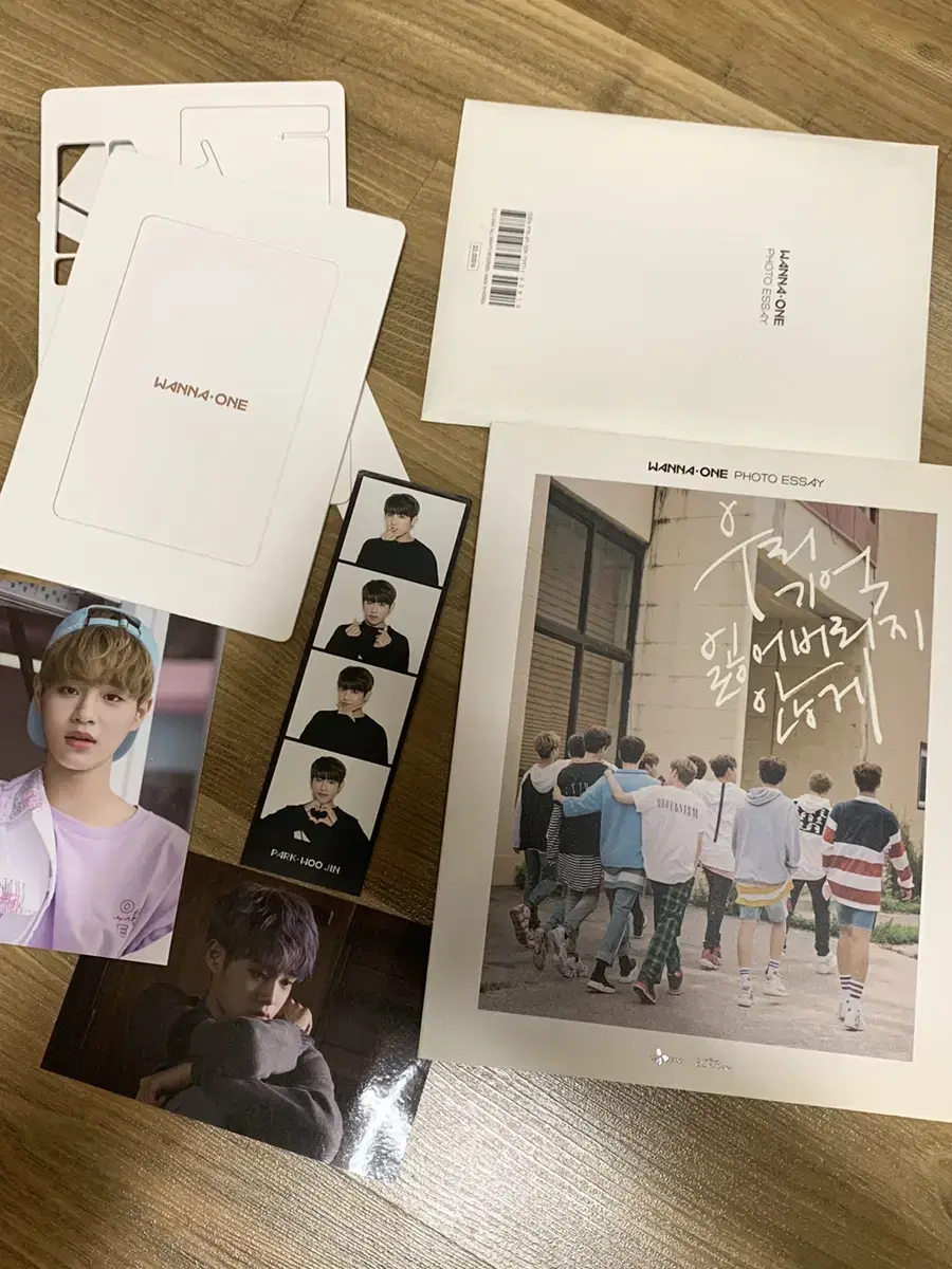 Wanna One Photo Essay Full Set