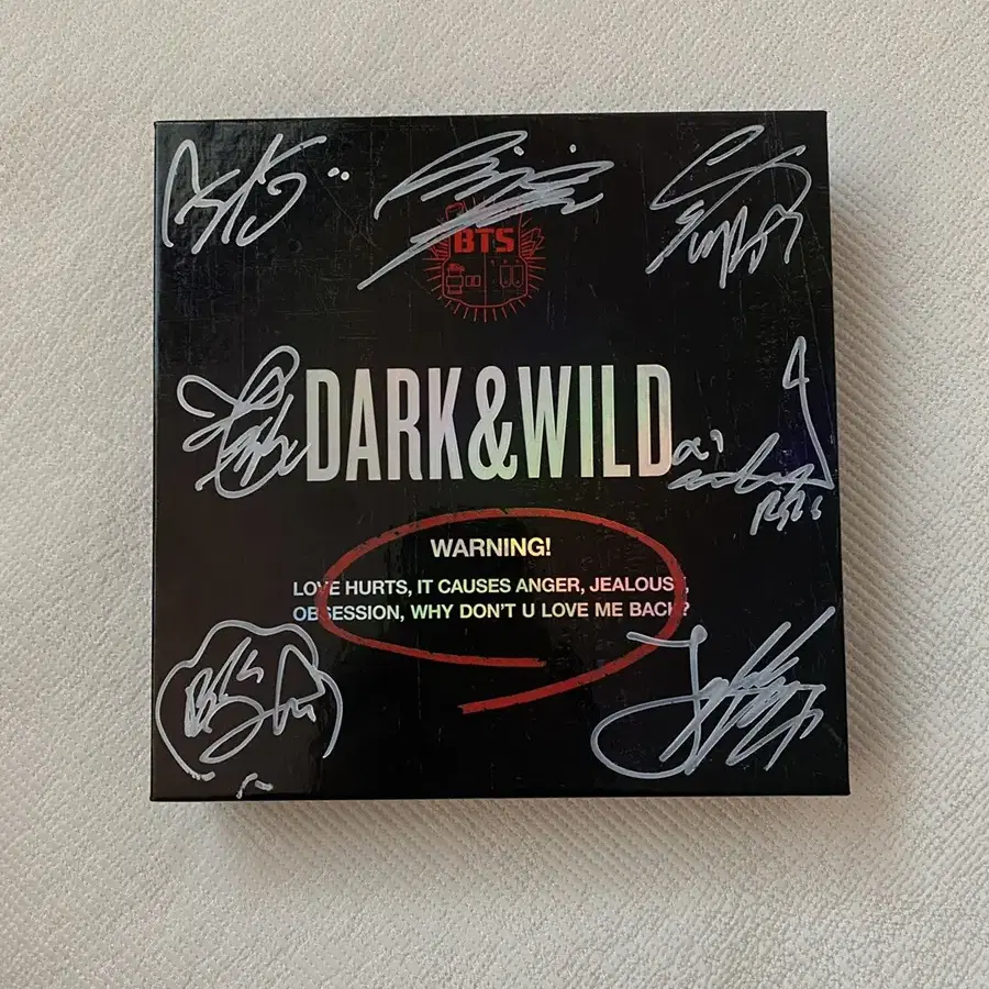 BTS 방탄소년단 dark&wild 친필 싸인 앨범