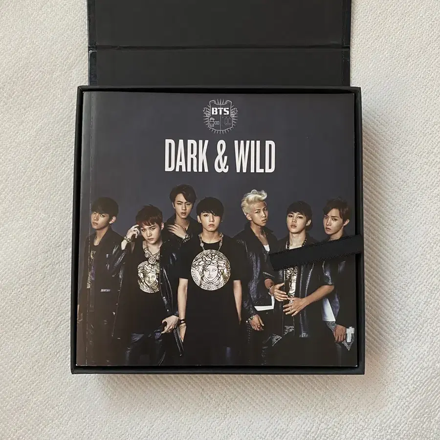 BTS 방탄소년단 dark&wild 친필 싸인 앨범