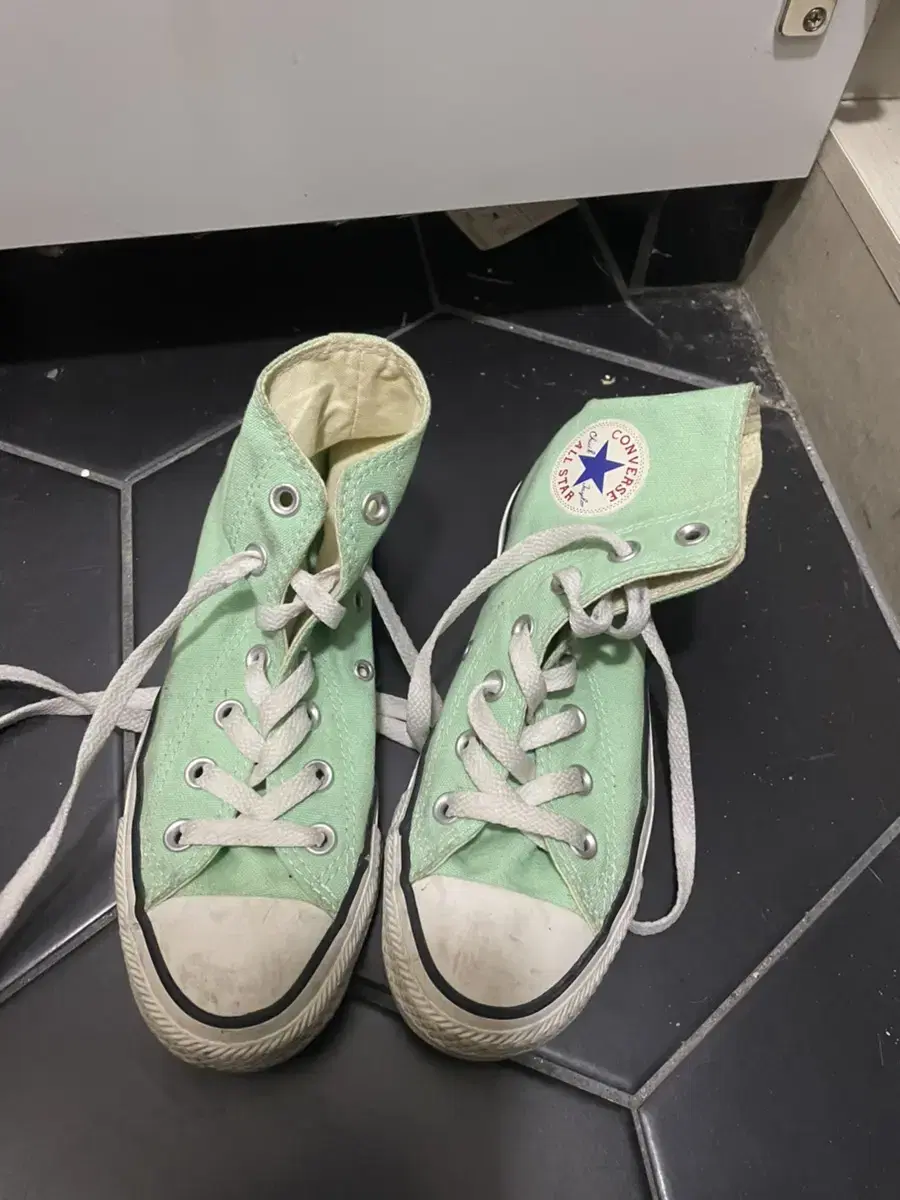 CONVERSE shoes sneakers 220