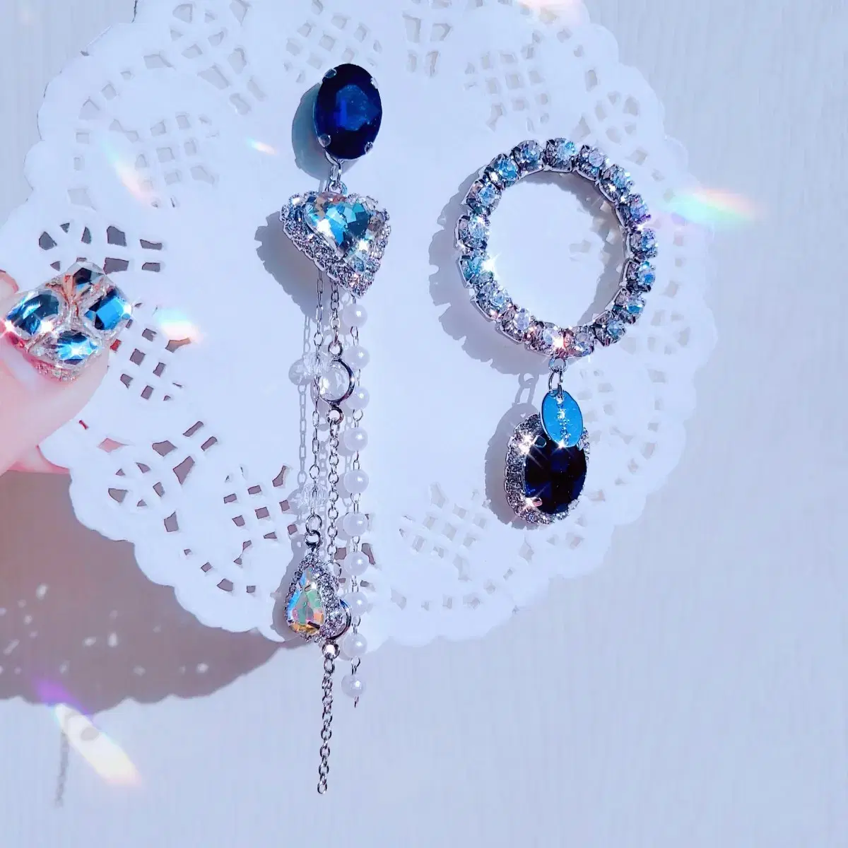 [Baro Delivery] Sapphire Party Unbalanced Earrings