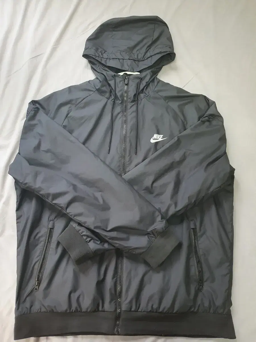 Nike Windrunner 2XL