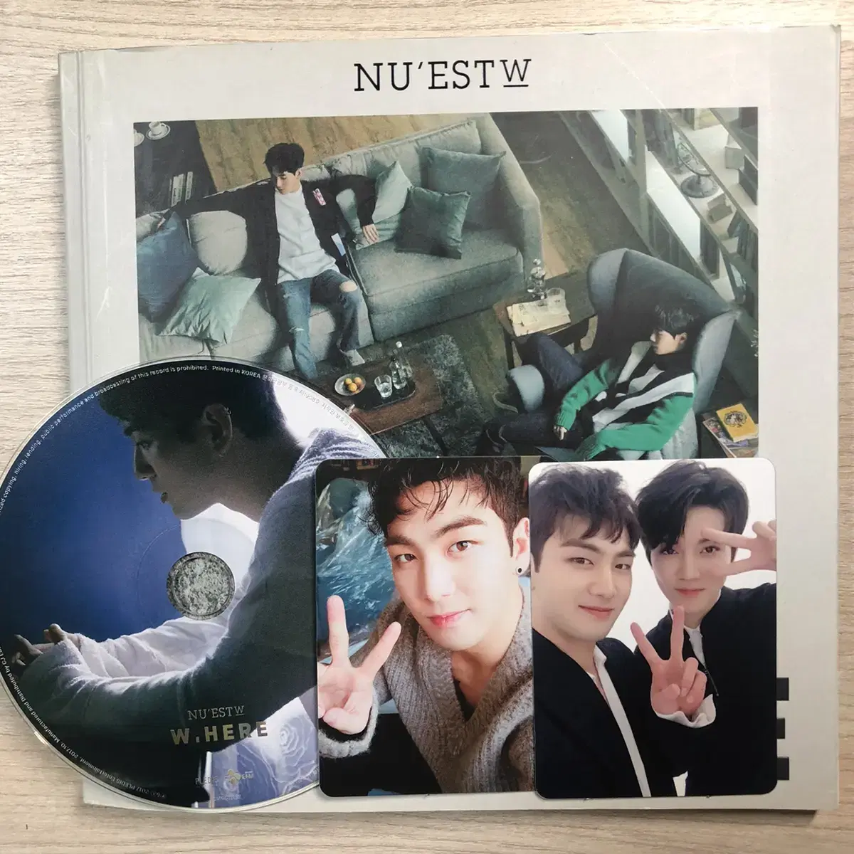 뉴이스트W 뉴이스트 앨범 포카 양도합니다 !!