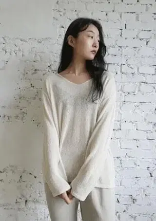 aftermonday breeze loose fit V knit (