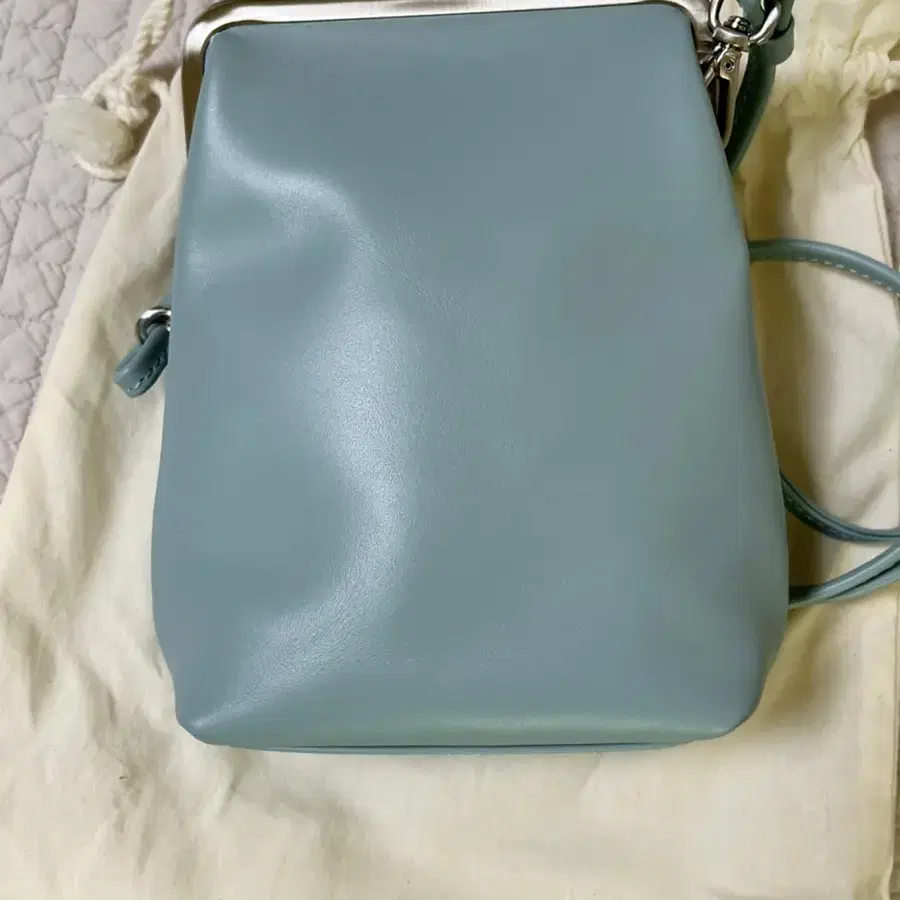 mini coind bag 미닛뮤트 스카이블루