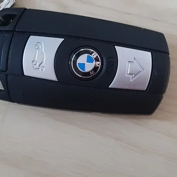 BMW 키 로고 체인지 알루미늄 스티커