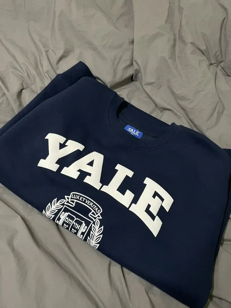 Yale Yale University Man to Man