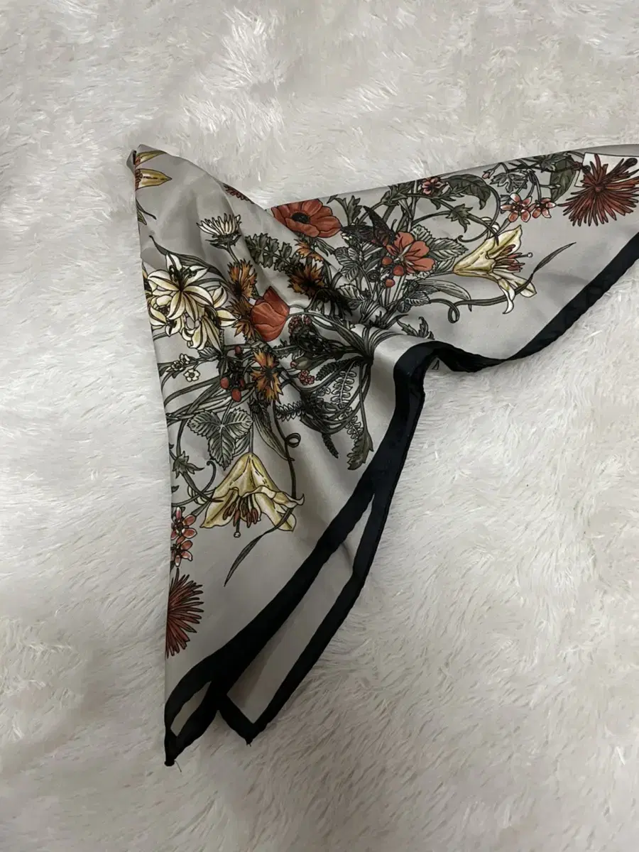 Silk scarf / Flower pattern scarf / Women's scarf