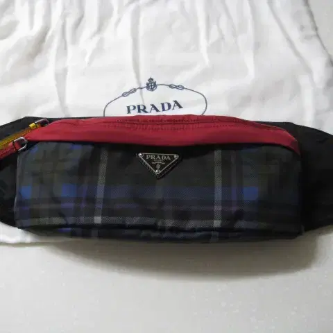 프라다 PRADA / 한정판 힙색