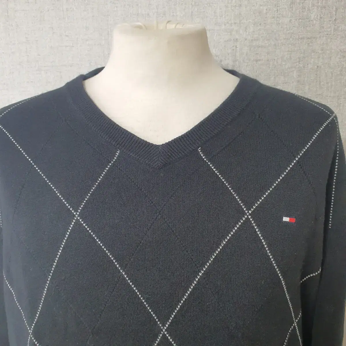 가격인하 (js686) XL 타미 브이넥 . TOMMY HILFIGER