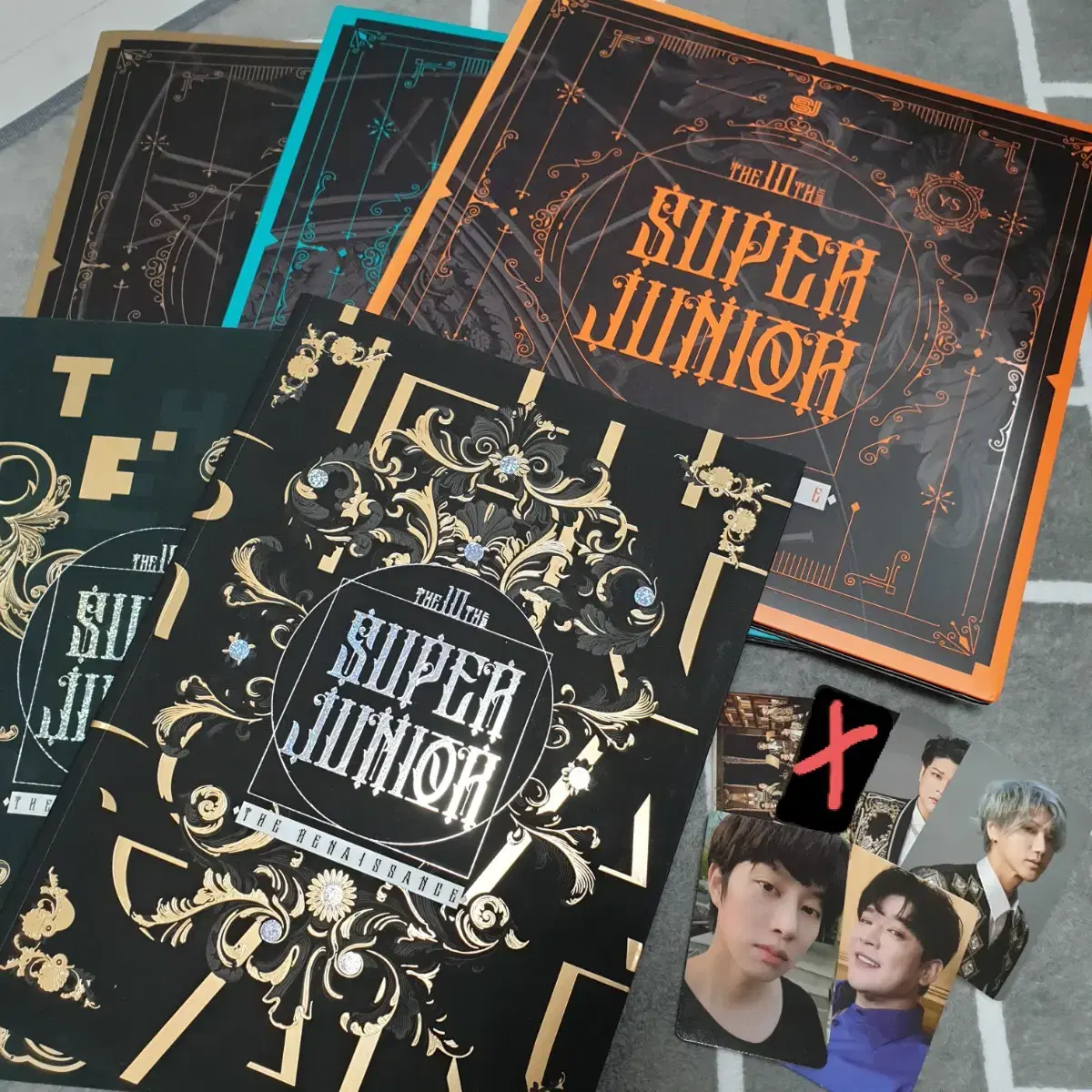 Super Junior regular 10th album 5 chapters in bulk.