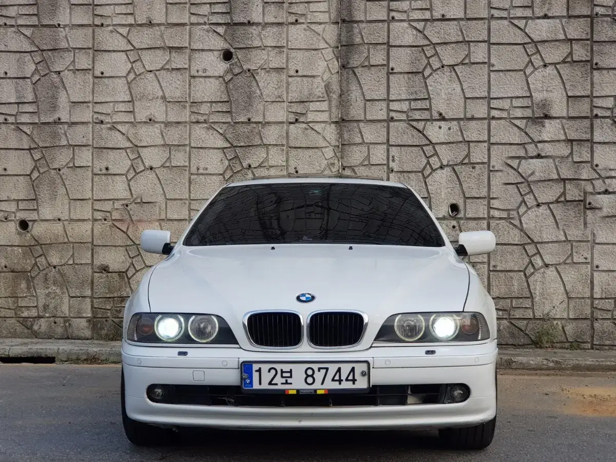 BMW 5시리즈 E39 M54 L6 MPi3.0 530i [차선책중고차] - 0