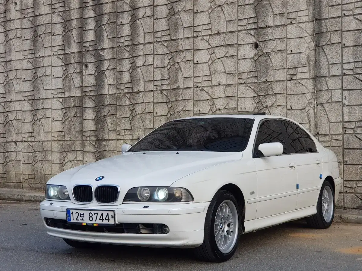 BMW 5시리즈 E39 M54 L6 MPi3.0 530i [차선책중고차] - 2