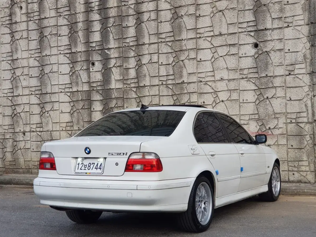 BMW 5시리즈 E39 M54 L6 MPi3.0 530i [차선책중고차] - 3