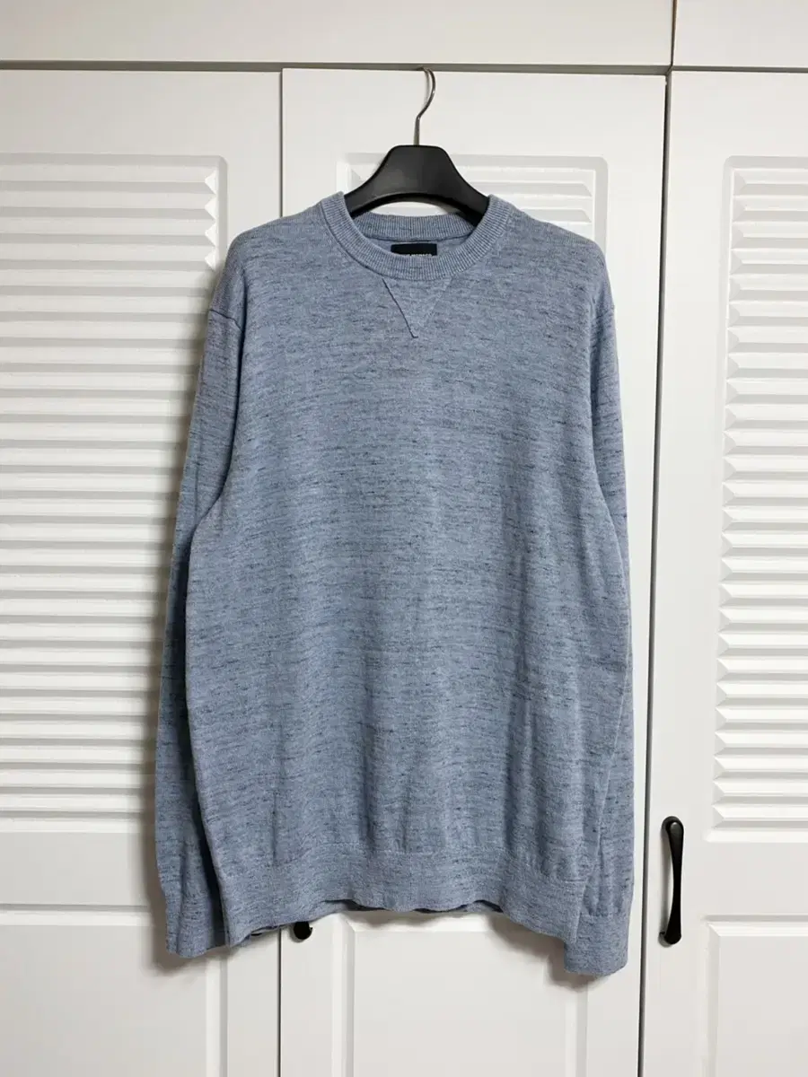 Club Monaco Knit T-Shirt