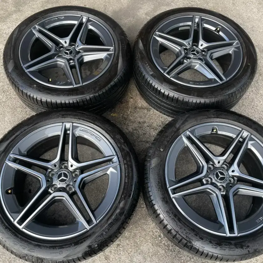 MERCEDESBENZ Tire/Wheel on Bunjang with safe global shipping.