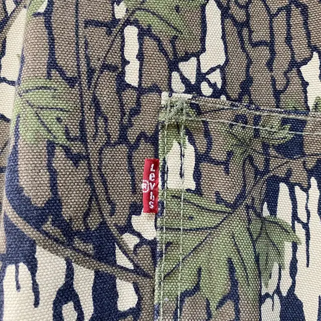 2013ss 슈프림 x 리바이스 tree camo overalls