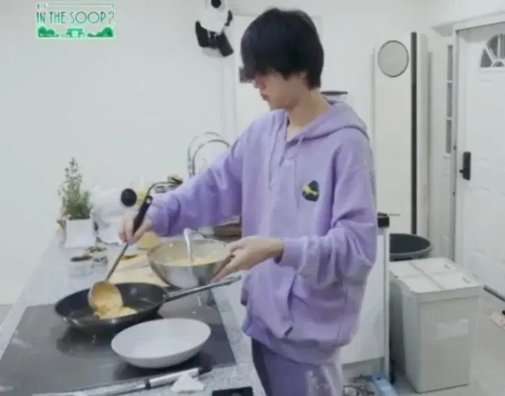 BTS 방탄소년단 인더숲 In the soop jin 석진 팬츠 바지
