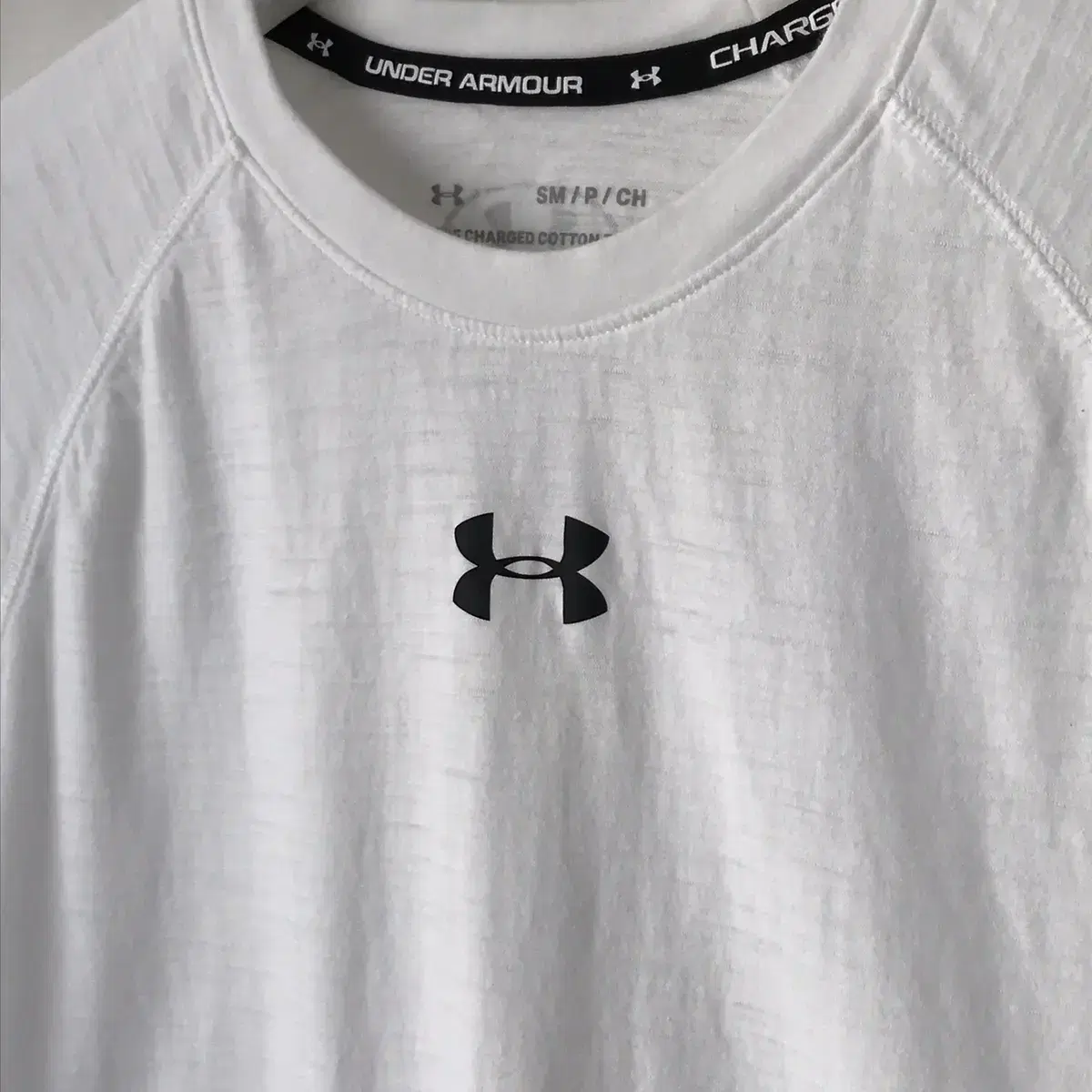 UNDER ARMOUR 1/2 T-shirt