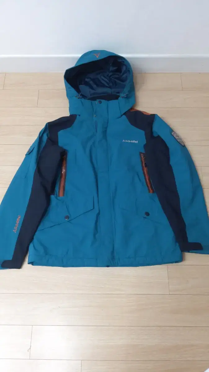 Schaffel Windproof Lightweight Jacket