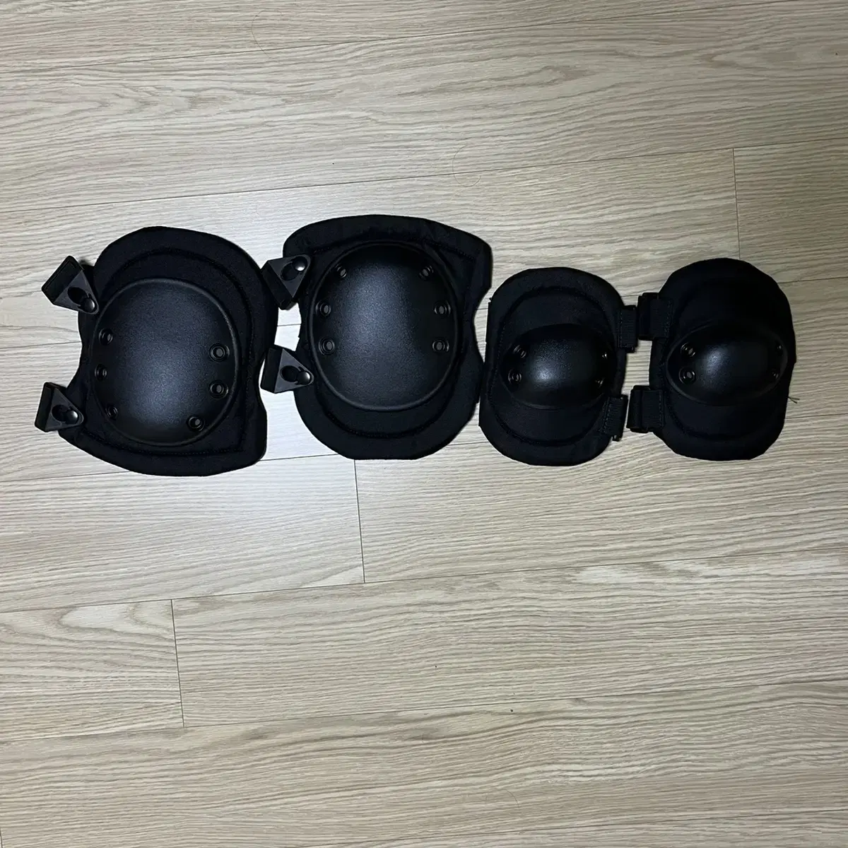 ALTA(알타) Type Knee Pad & Elbow Pad sell 합니다