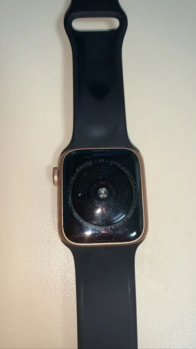 Apple Watch SE Cellular 44mm Rose Gold