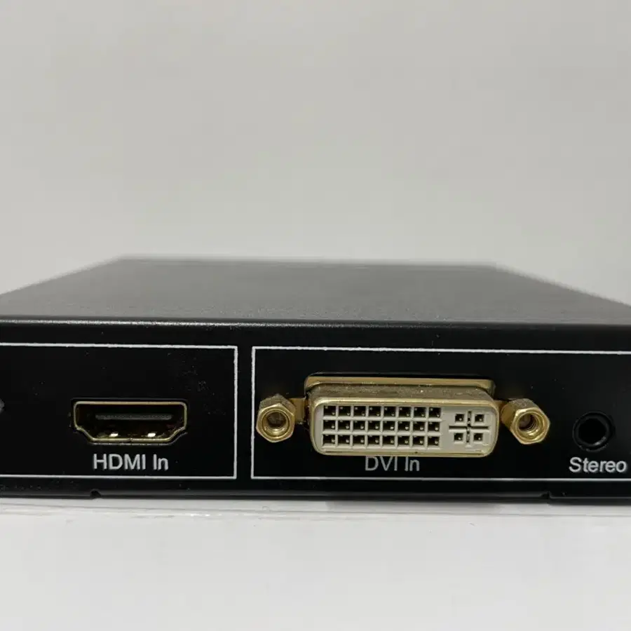 HDMI, DVI 스테레오, 미니 디스플레이포트 변환