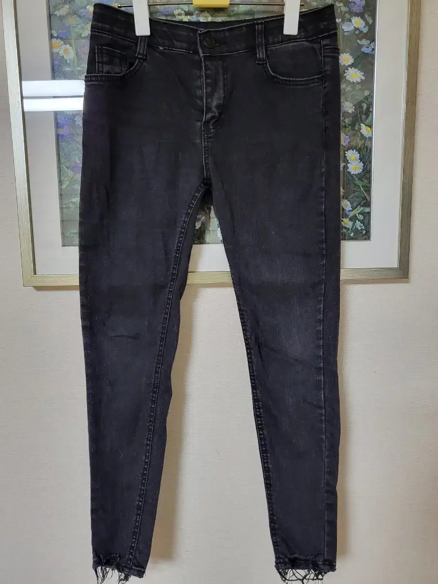 Closet Cleanup_ Black Jeans Skinny (Spanx)