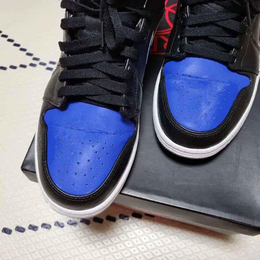 Air jordan 1 mid Platinum-game royal