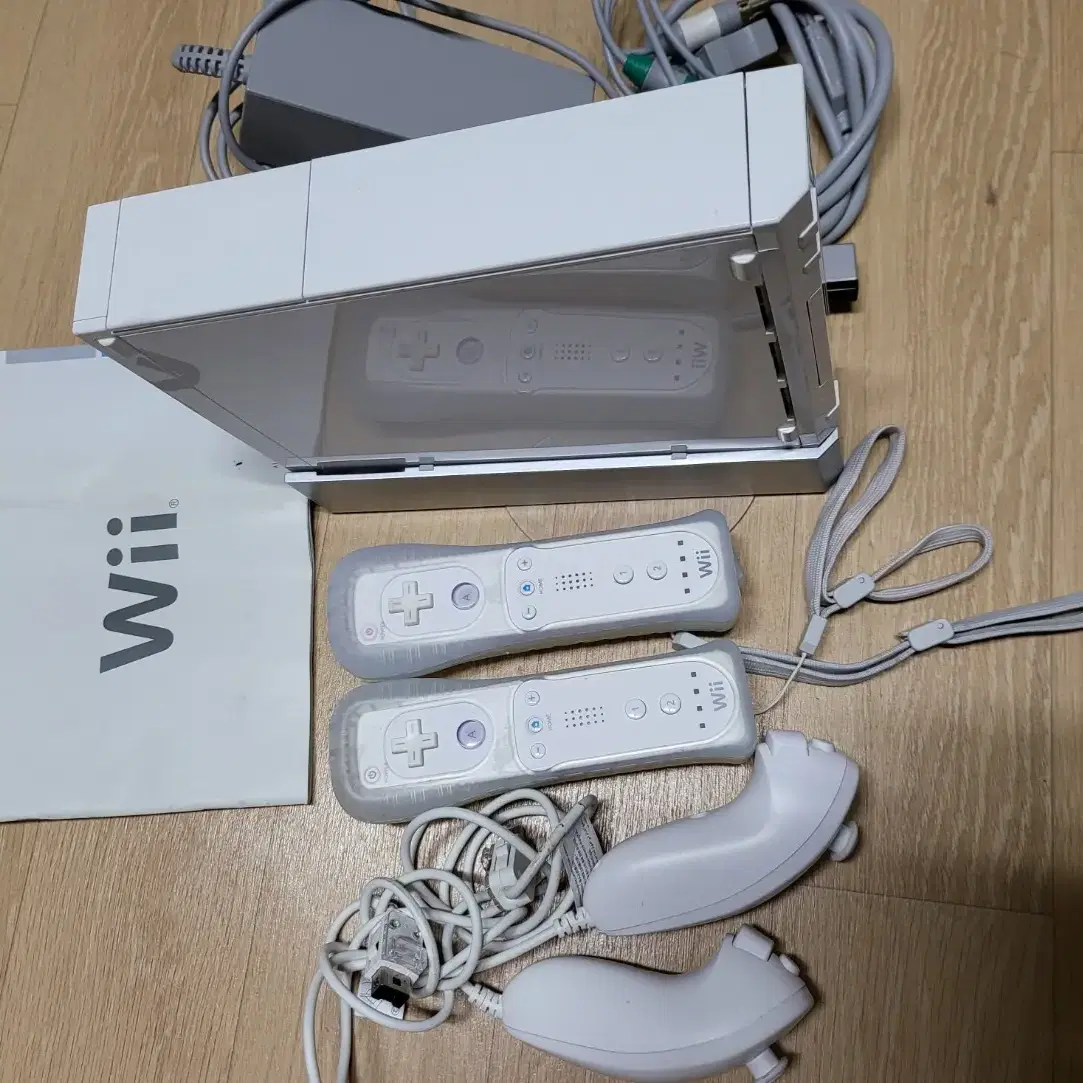 닌텐도 wii 팝니다