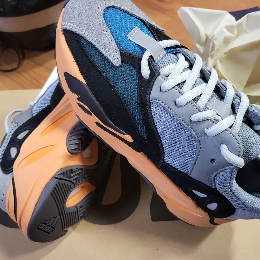 [새상품]yeezy boost 700 wash orange 230