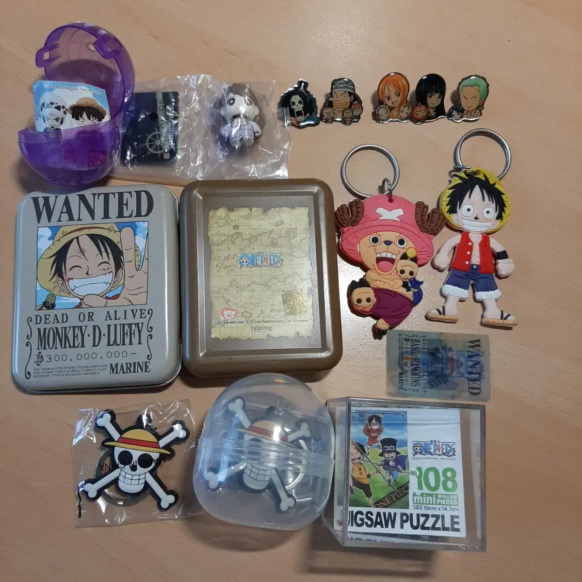 (Even if it's a reservation, we'll sell it!) ONEPIECE We're selling merchandise!