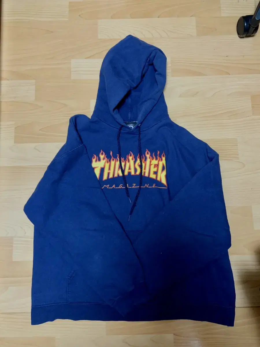 thrasher 후드 판매해요