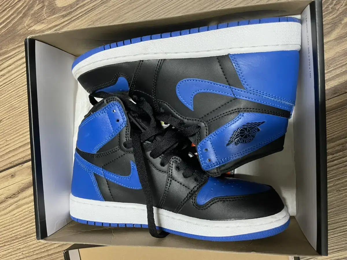 Jordan 1 High Royal Blue GS 235