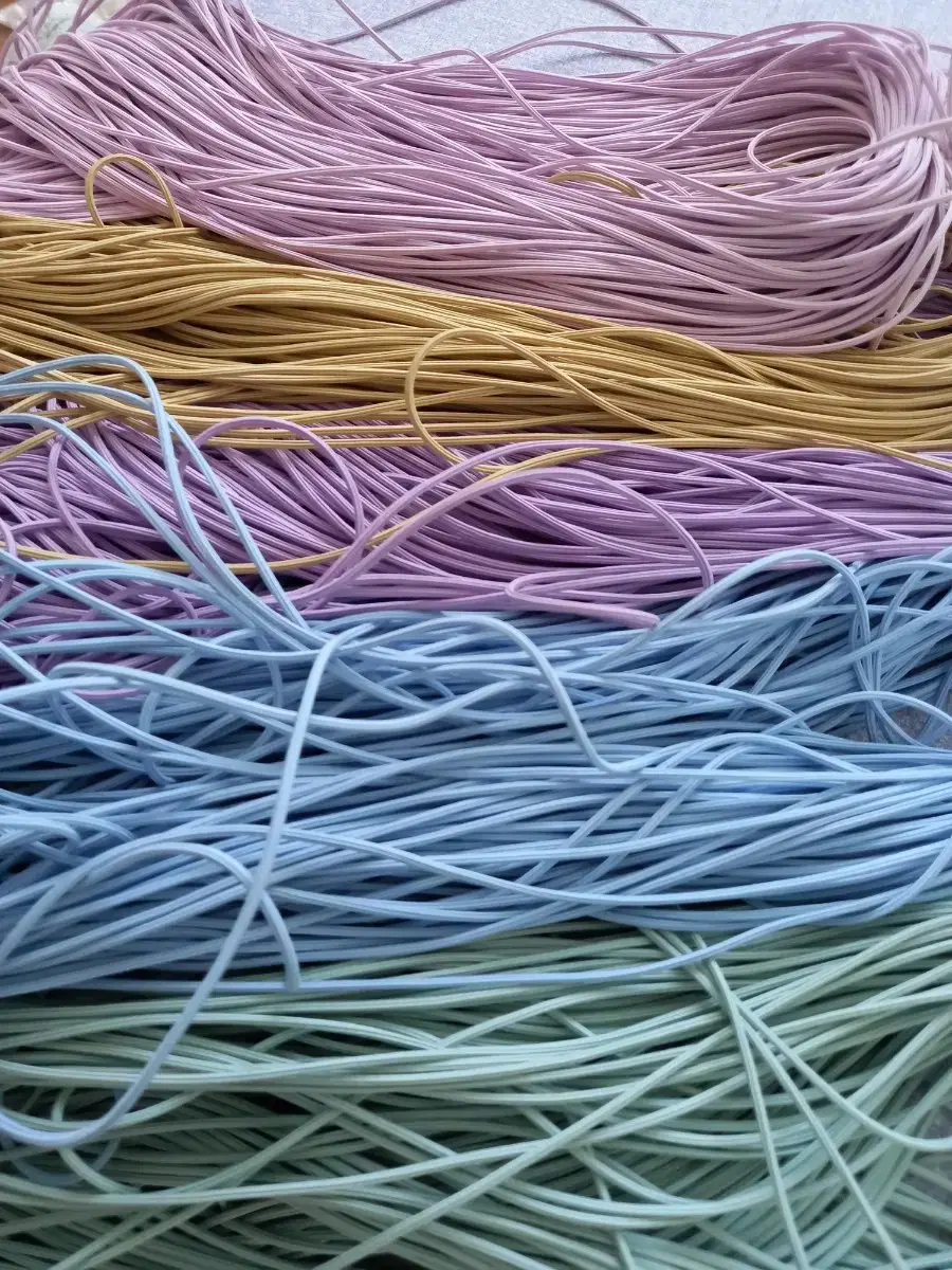 1000 KRW per 5 meters of handmade elastic headband material