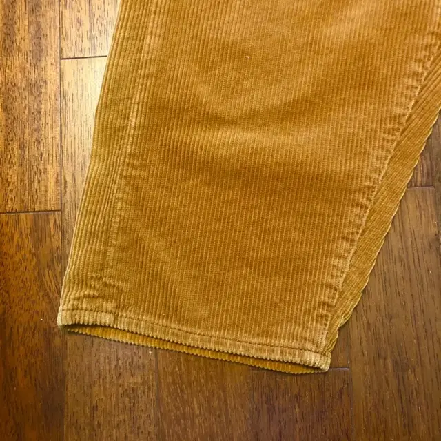 부후토(bukht) big corduroy pants M size