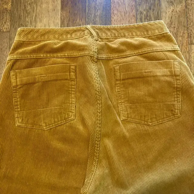 부후토(bukht) big corduroy pants M size