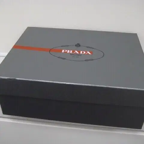 (UK8) 프라다 PRADA / 오버솔 하이탑