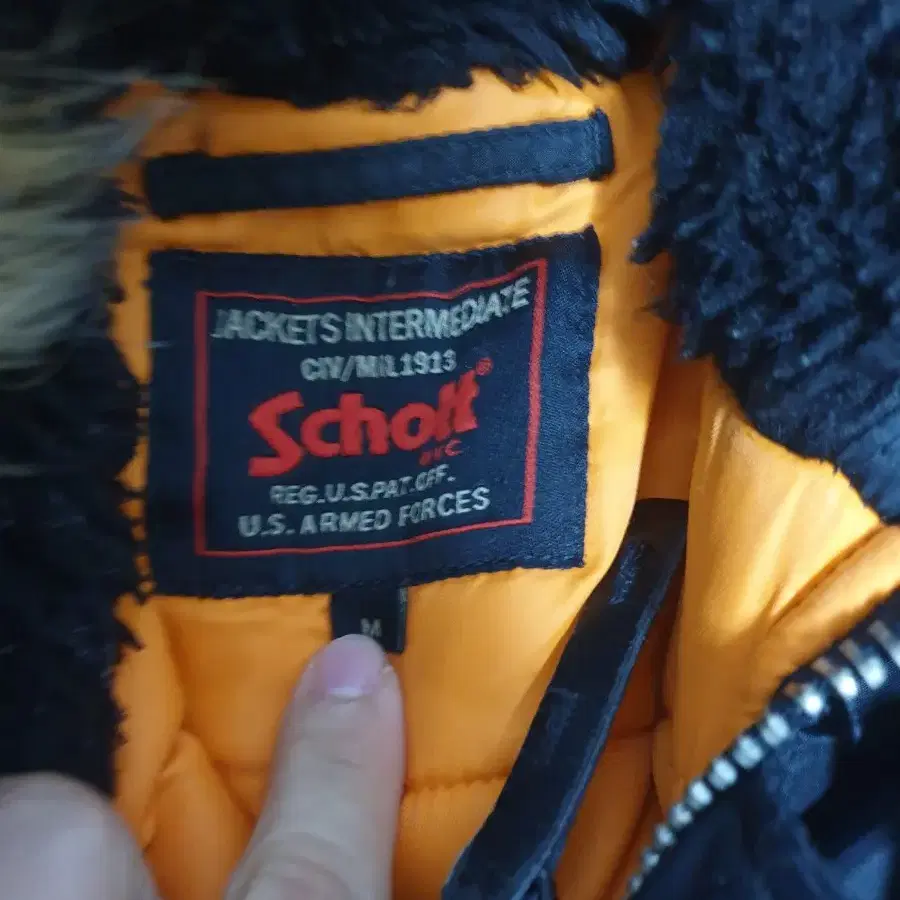 쇼트 schott n3b m싸이즈 블랙 팝니다.