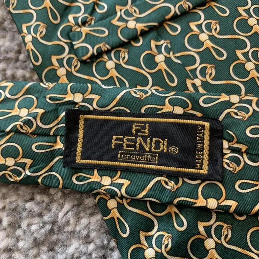 펜디 실크 넥타이 FENDI silk