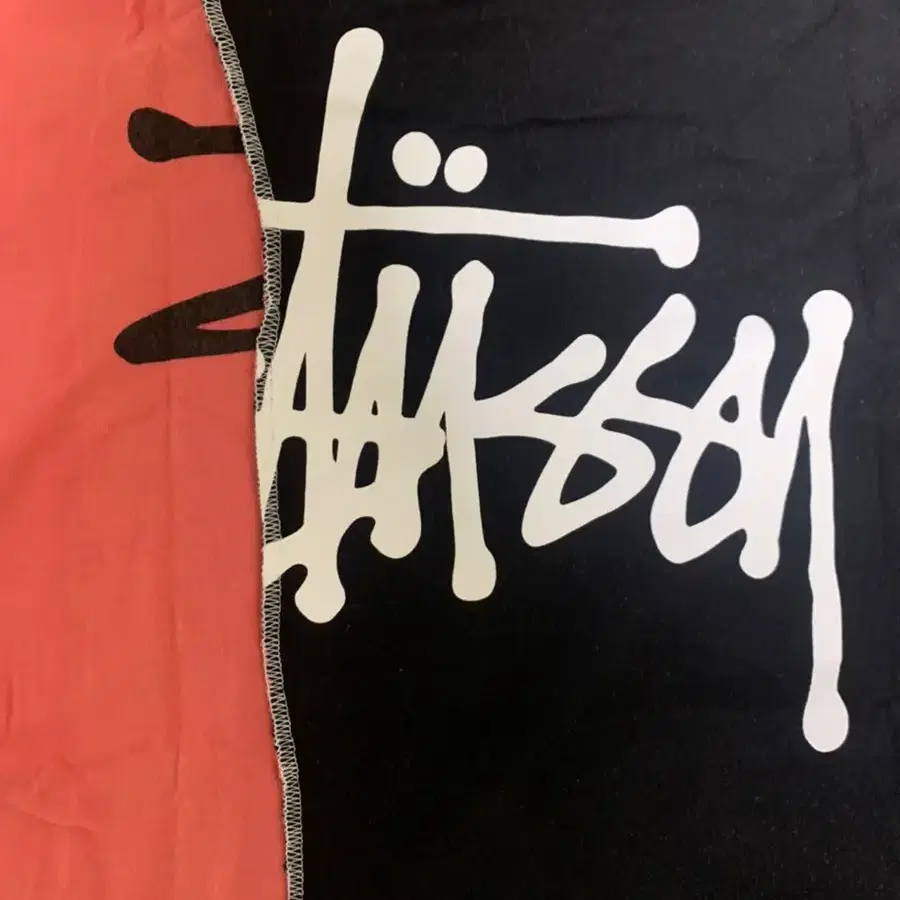 L) 스투시 리메이크 티셔츠 검핑 / stussy vintage