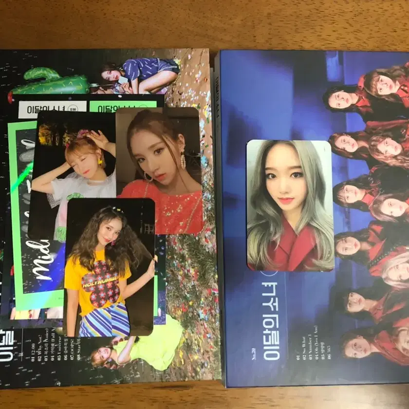 【国内在庫】 LOONA Buy Signed Bunjang! on photocards Rare albums, K-POP/アジア