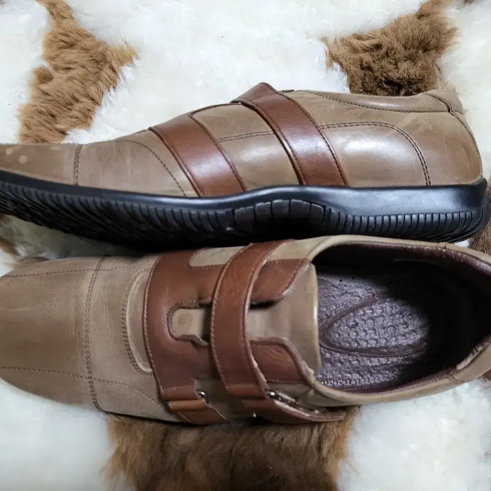 허쉬 퍼피에스 hush  puppies 남성화팝니다