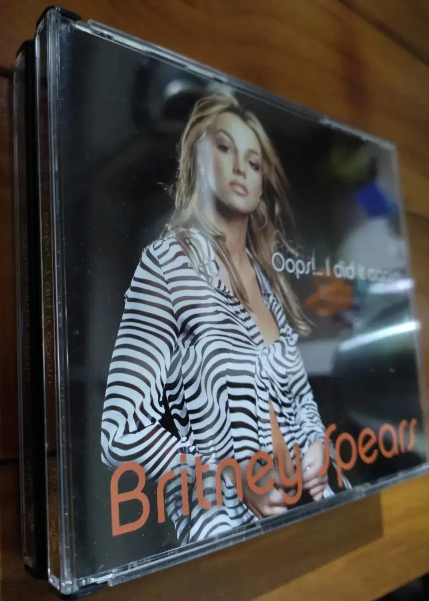 Britney Spears앨범 CD2장