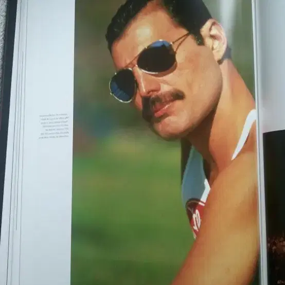 freddie mercury solo collectionphotobook