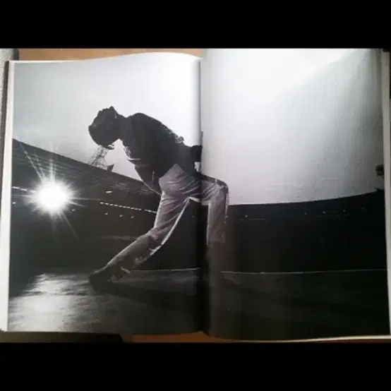 freddie mercury solo collectionphotobook